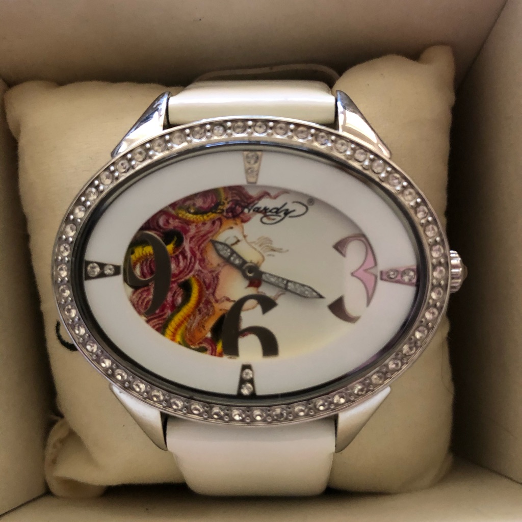 Ed Hardy Womens Watch With Swarovski Crystals 45$